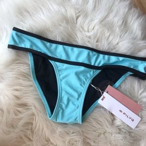 PILYQ Dreamy blue piped banded full bikini…